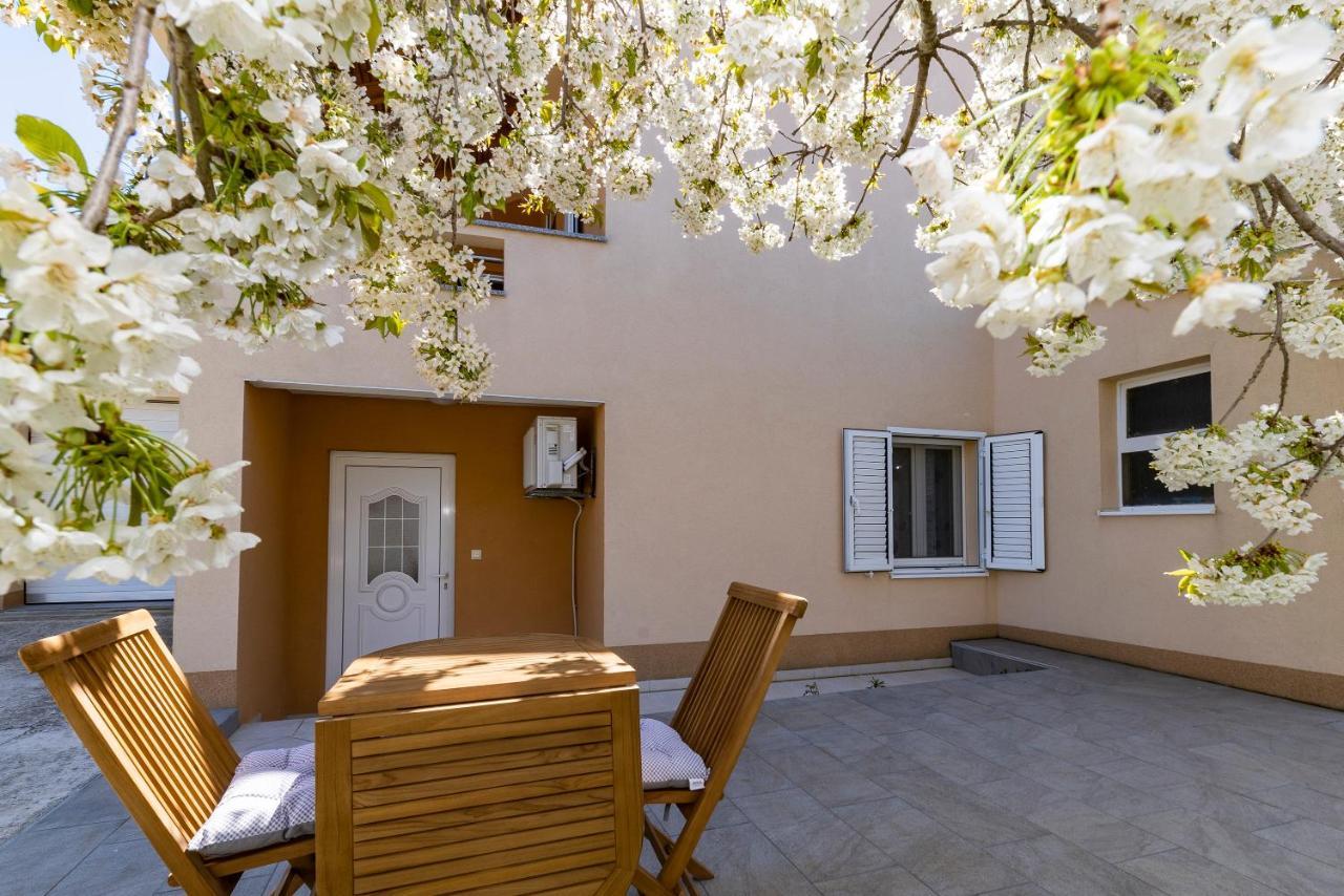 זאדאר Happy Home Apartment מראה חיצוני תמונה
